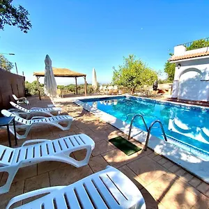 Estudio Coqueto Con Cocina, Bano Y Piscina De Temporada Compartida, A 8km De Cordoba, En Plena Sierra,by Trassierrarooms Appartement Cordoue